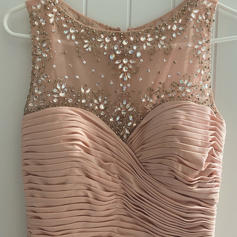 Women’s formal gown